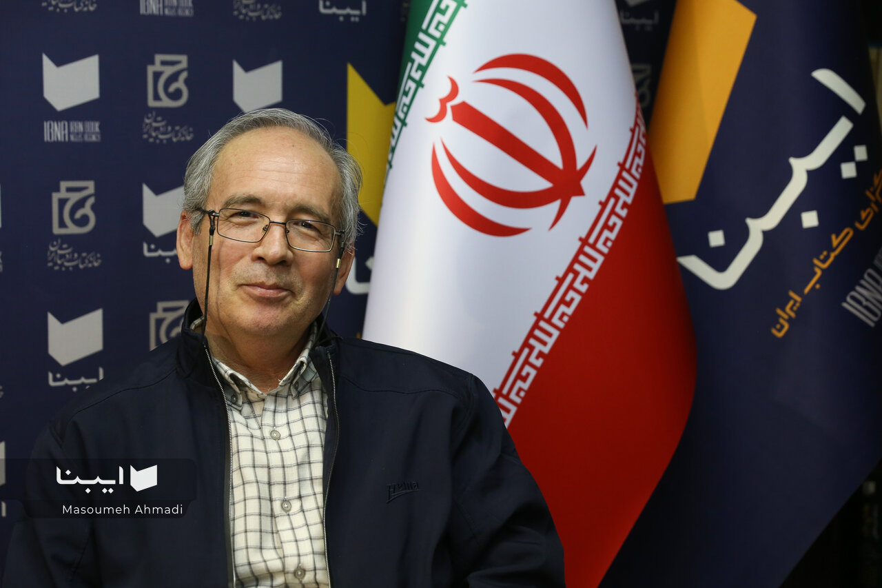 میدان دادن به داستان کتاب‌خوانی را به لذت تبدیل می‌کند