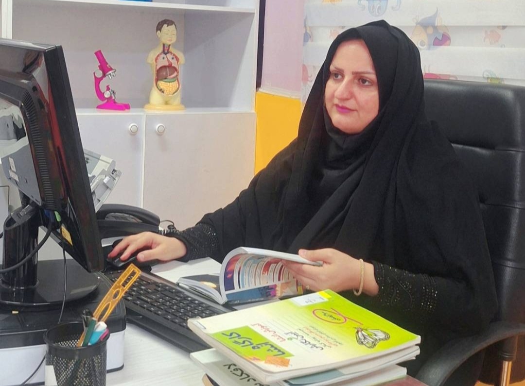 کتابخانه توحید جم در قبضه عضویت کودکان و نوجوانان / کتابخانهای که با حمایت صنعت به کتاب جان میبخشد