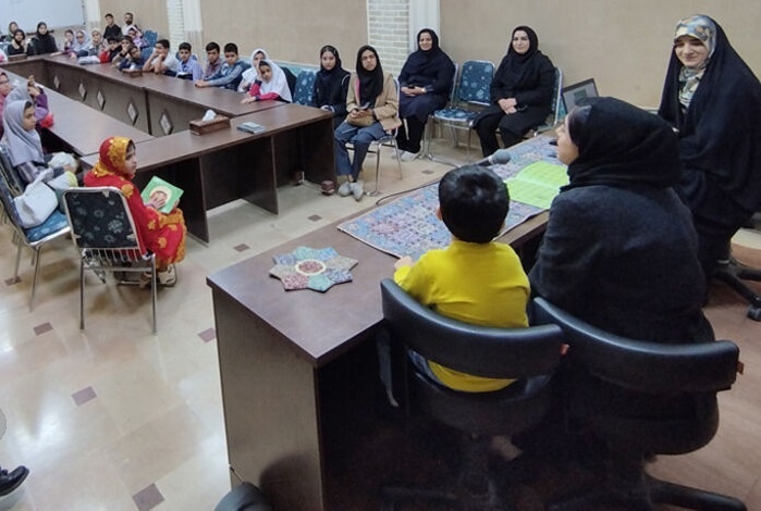 از برگزاری نشست تاریخ یزد تا نقد و بررسی کتاب «دختر حنا» در یزد