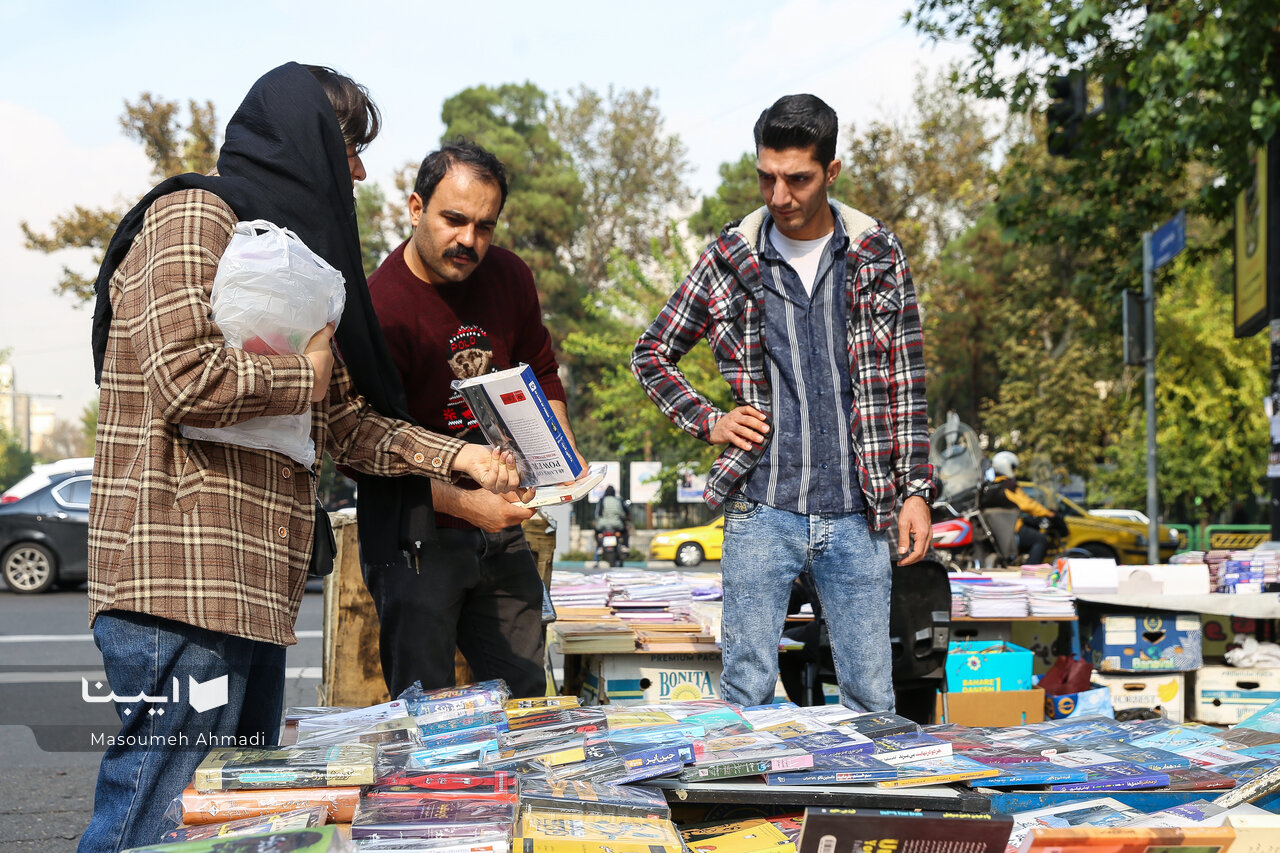 تکنرخی شدن ارز، آخرین ضربه به نشر استانها/ اصفهان در آستانه خاموشی چراغ کتاب