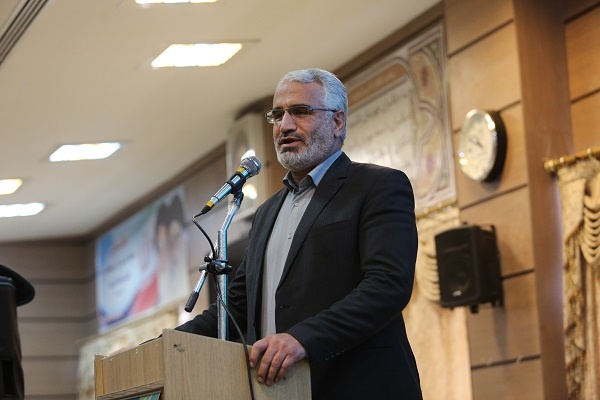 کتابداران نباید دغدغهای جز خدمترسانی داشته باشند