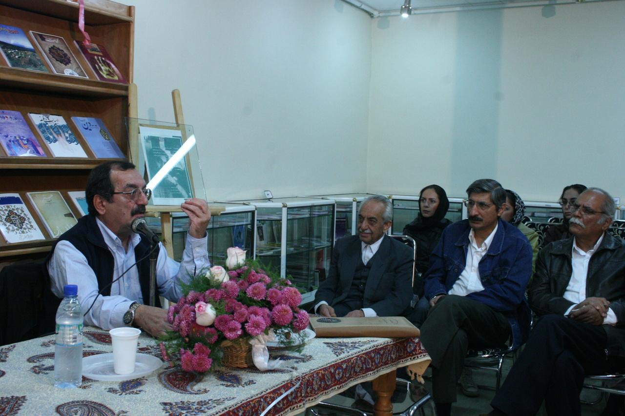 شیراز به وصال نرسید/ نگارخانهای در دو راهی ماندن و ساختن