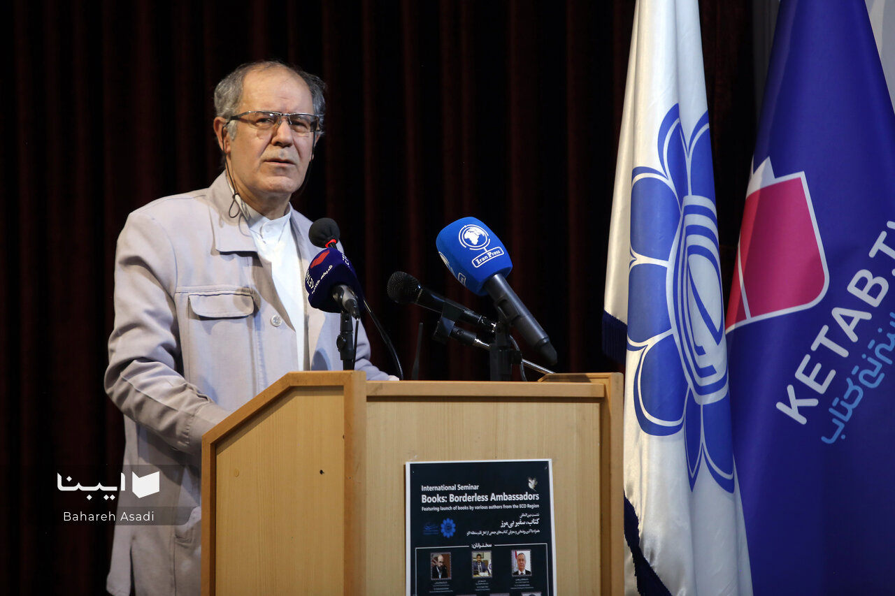 ایرانیان در عرصه کتاب سرآمد همه جهانیان بودند/ خط و کتابت تمدن را به وجود آورد ایرانیان در عرصه کتاب سرآمد همه جهانیان بودند/ خط و کتابت تمدن را به وجود آورد