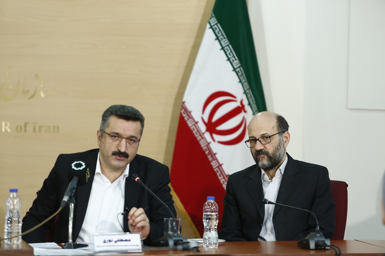 ایرانیان در تحلیلهای تاریخی تأکید بر منافع ایران دارند/ نگاه بیطرفانه محمود محمود در کتاب