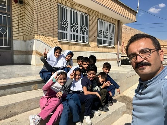 داستان «اردشیر خاکی»؛ از عشق به کتاب تا ترویج فرهنگ مطالعه