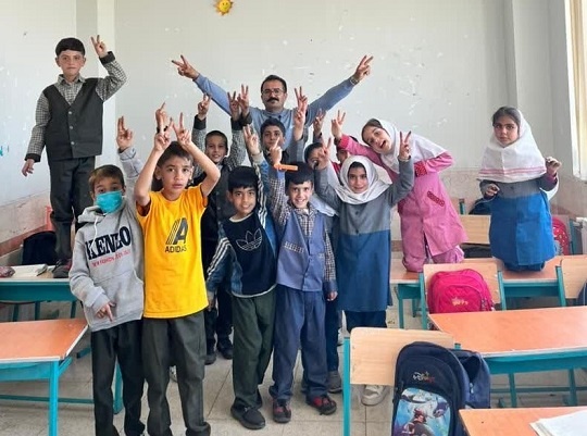 داستان «اردشیر خاکی»؛ از عشق به کتاب تا ترویج فرهنگ مطالعه