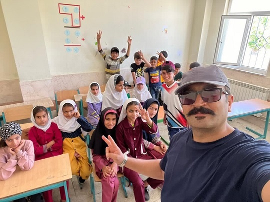 داستان «اردشیر خاکی»؛ از عشق به کتاب تا ترویج فرهنگ مطالعه