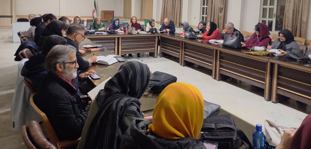 قصه عشق بیژن پسر گیو و منیژه دختر افراسیاب در اراک روایت شد