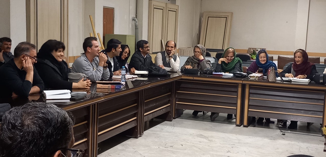 قصه عشق بیژن پسر گیو و منیژه دختر افراسیاب در اراک روایت شد