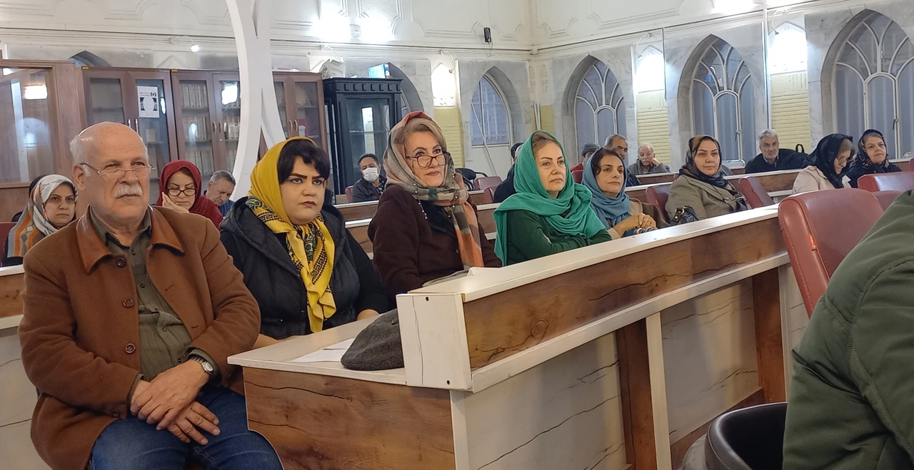 حکایت «مفلسی که عاشق شاه مصر شد» در اراک روایت شد