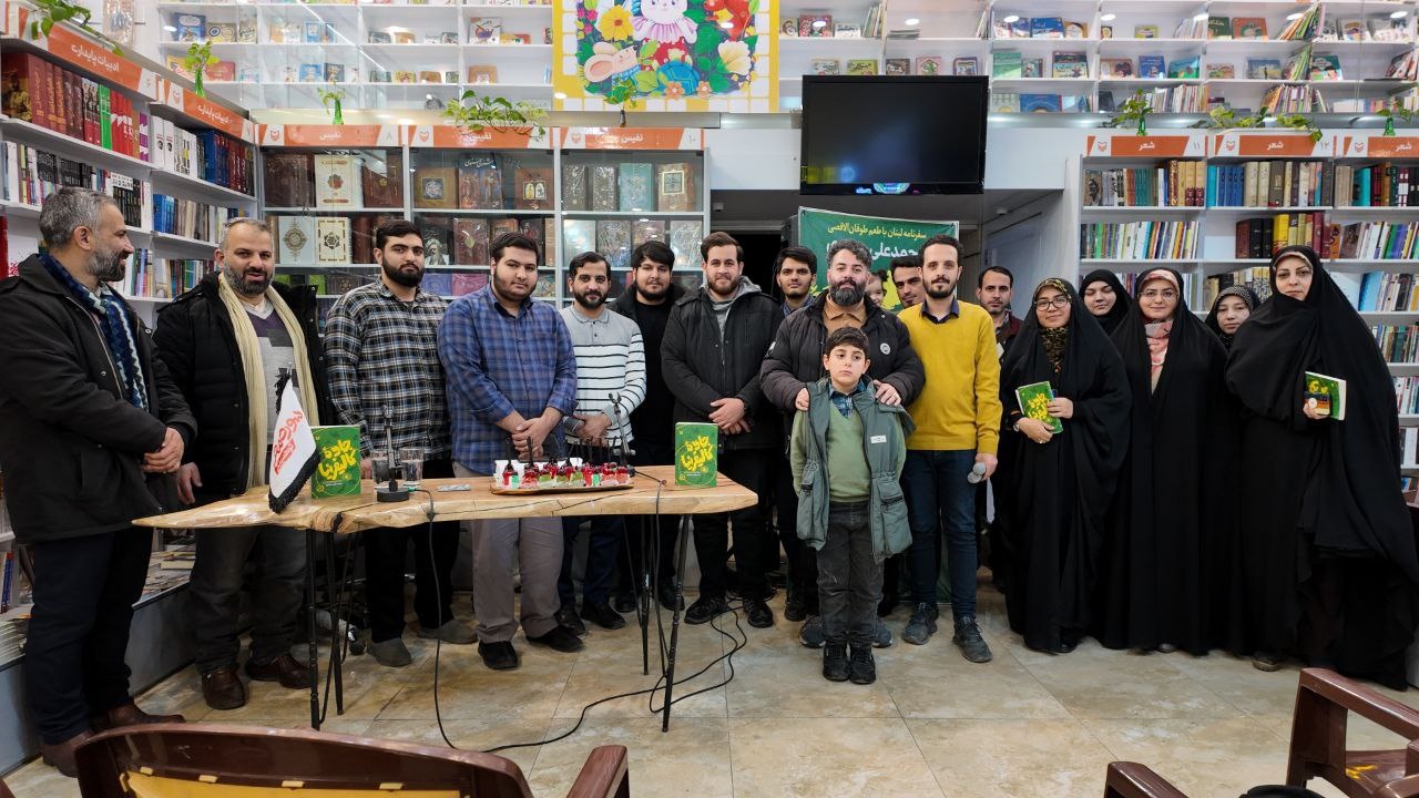 برای انجام کارهای فرهنگی نمیتوان منتظر ادارات بود/ کار پژوهشی؛ نیازمند صبر