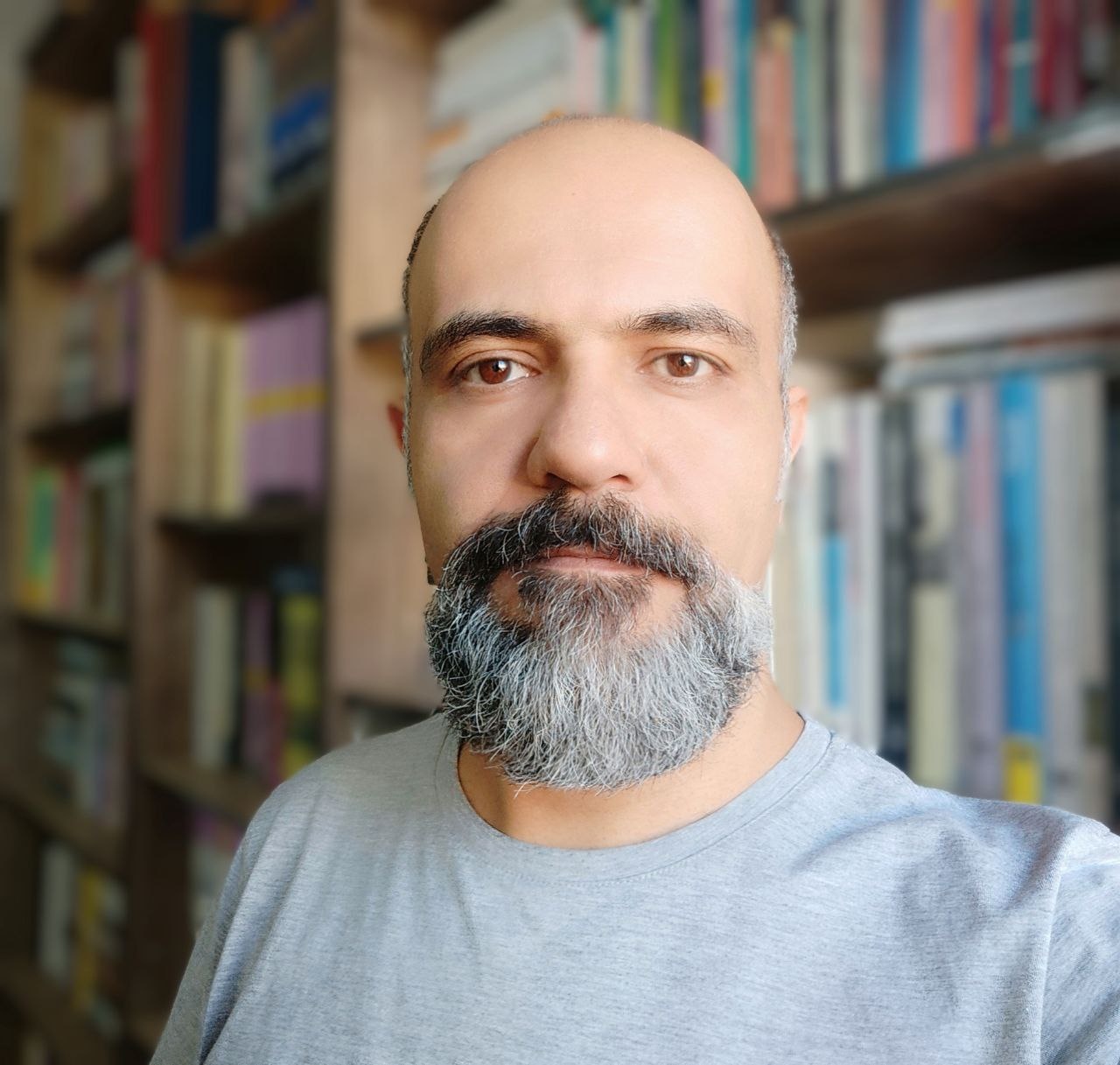 شناختن اسطورهها؛ نیازمند عشق به وطن/ تعداد مدرسین از داستاننویسها بیشتر است!