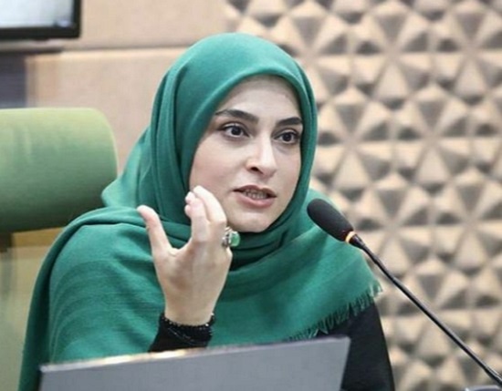 حسنا محمدزاده: منزوی عشق را فردی، زمینی و روان‌شناختی کرد