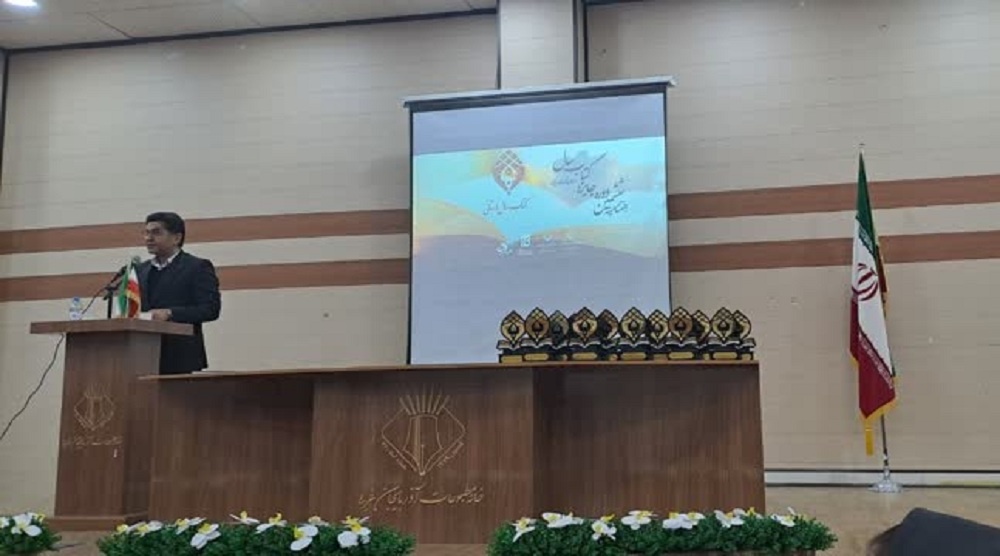 کتاب، فرهنگ جامعه را ماندگار میکند/ ۸ عنوان برگزیده ششمین دوره جایزه کتاب سال