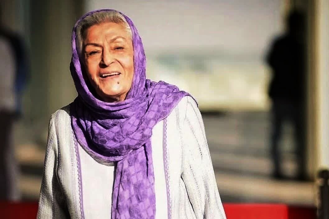 Iranian actress, poet and dubbing artist Zhaleh Olov passes away