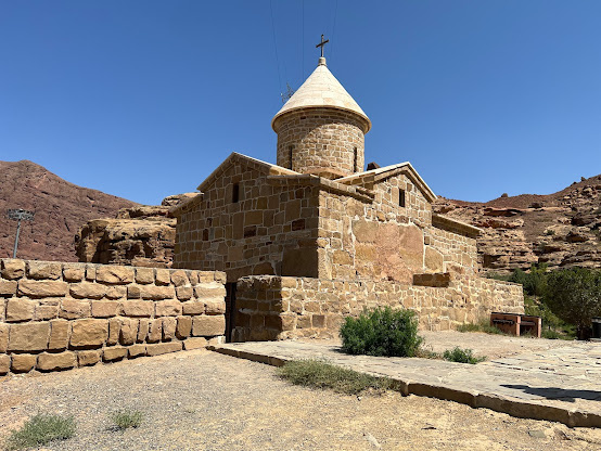 کلیسای چوپان، عبادتگاهی کوچک در جوار رودخانه ارس/ روستای وارماچار در سفرنامه جهانگرد فرانسوی