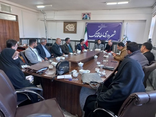 لزوم همکاری برای استفاده بهینه از ساختمانهای بلااستفاده دولتی بهمنظور ایجاد کتابخانه