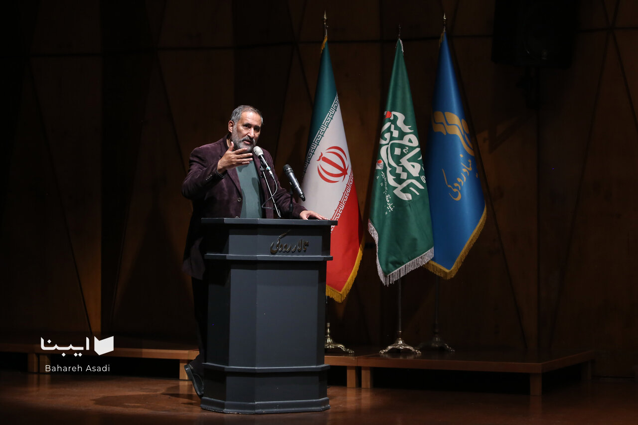 نام حاج قاسم در مثنویها خواهد درخشید