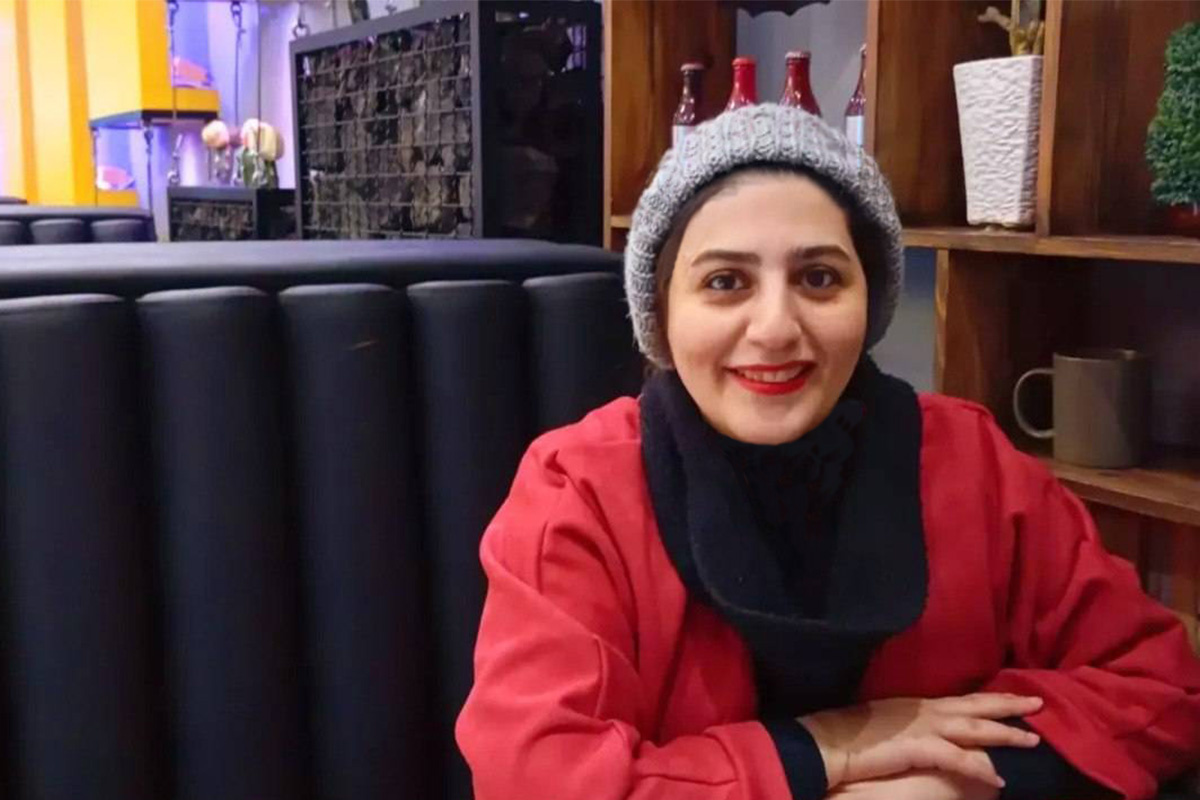 کار مترجم برقراری تعادل میان متن مبدا و ترجمهای روان و نزدیک به فرهنگ مخاطب است کار مترجم برقراری تعادل میان متن مبدا و ترجمهای روان و نزدیک به فرهنگ مخاطب است