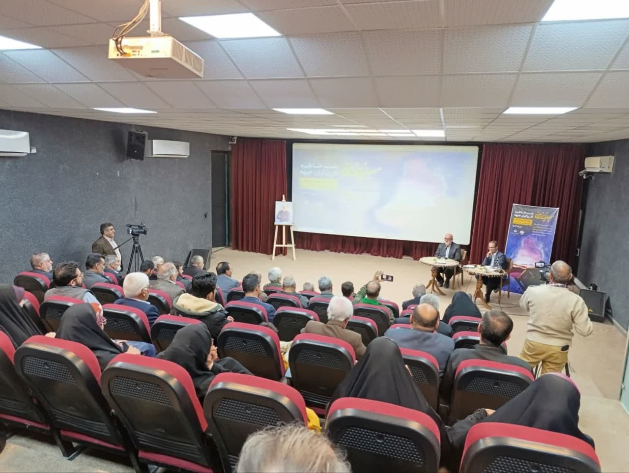 ‌تونل‌ها؛ معبدی برای ارتباط با خدا برای رزمندگان بود/ تقریط رهبری بر کتاب یزدی‌ها پس از ۶۰۰ کتاب