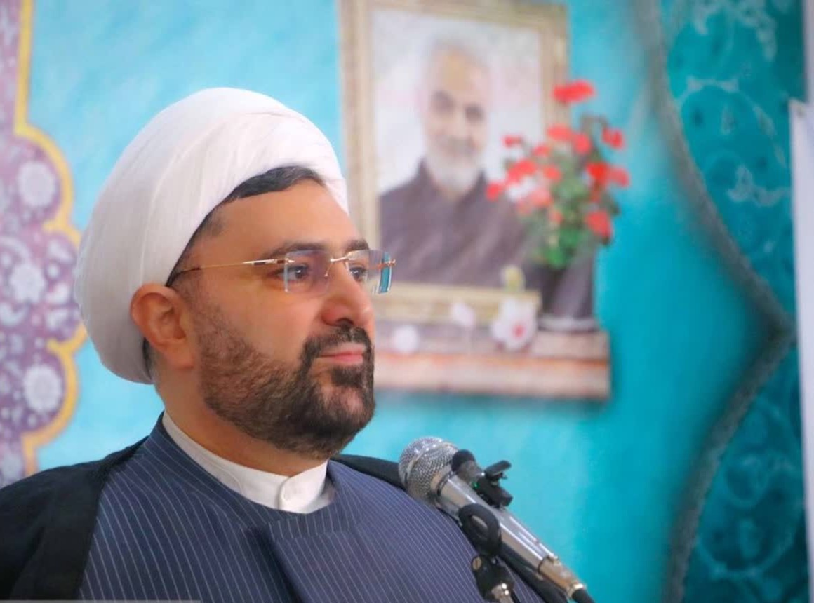 «حاج قاسم بدون رتوش» را بخوانید!