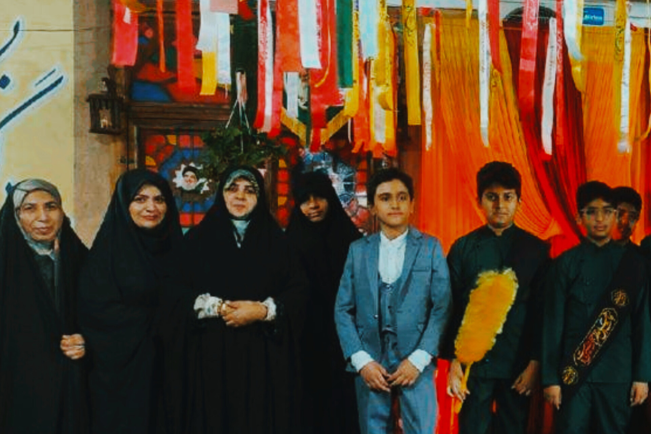 کتاب شعر «شبیه پروانهها» در بندرعباس رونمایی شد