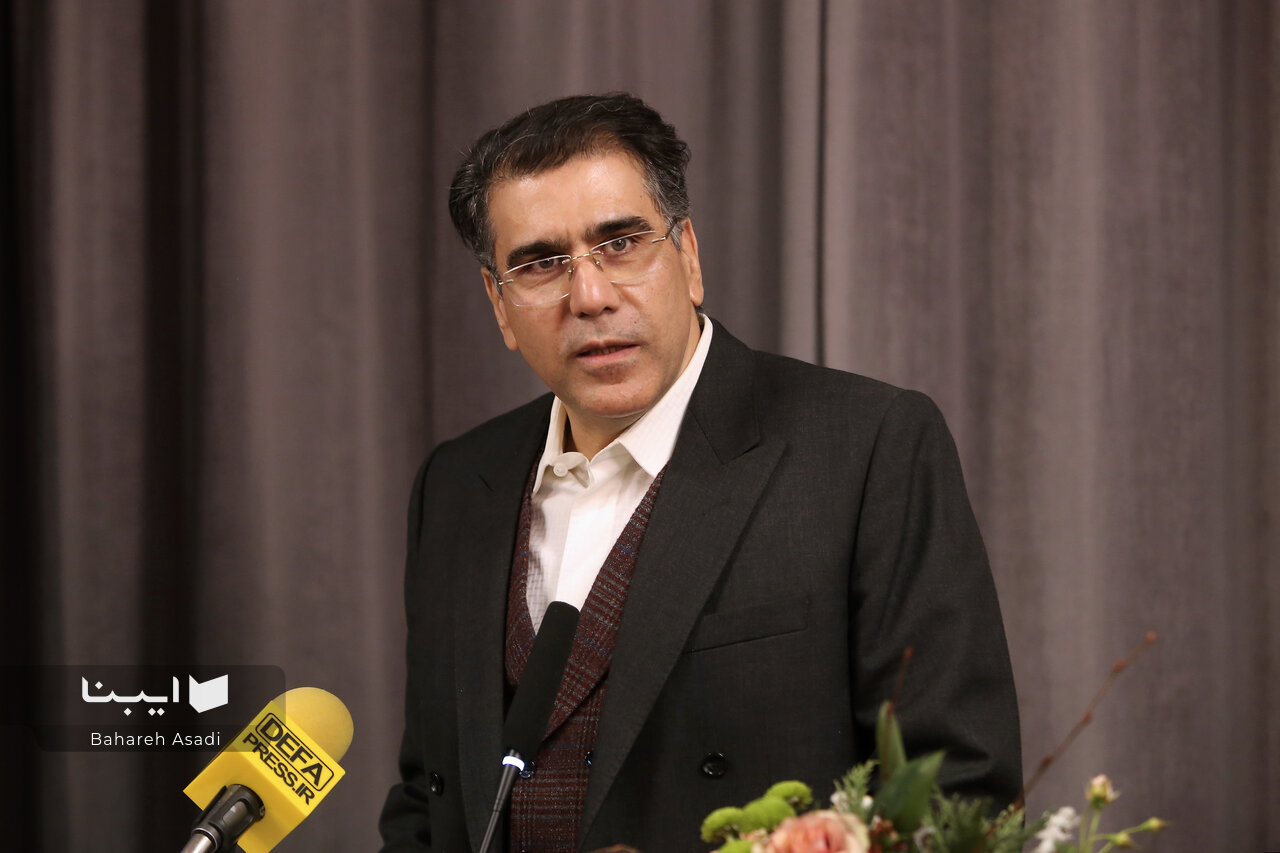 سبک تاریخنگاری رسول جعفریان برجستهسازی موقعیتهای حساس تاریخی است