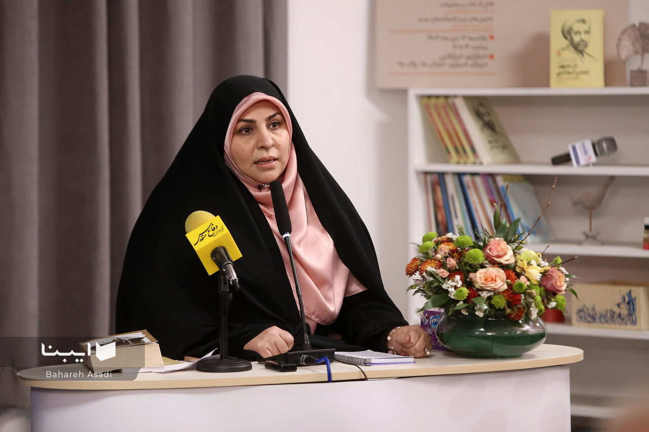 سبک تاریخنگاری رسول جعفریان برجستهسازی موقعیتهای حساس تاریخی است