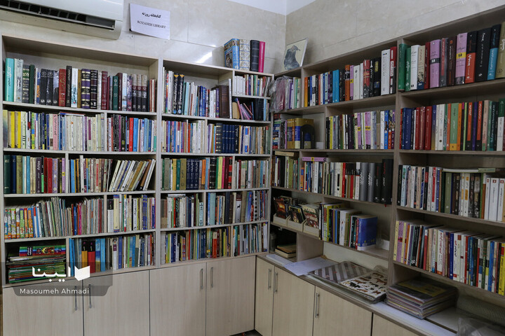 کتابفروشی «آموزگار»