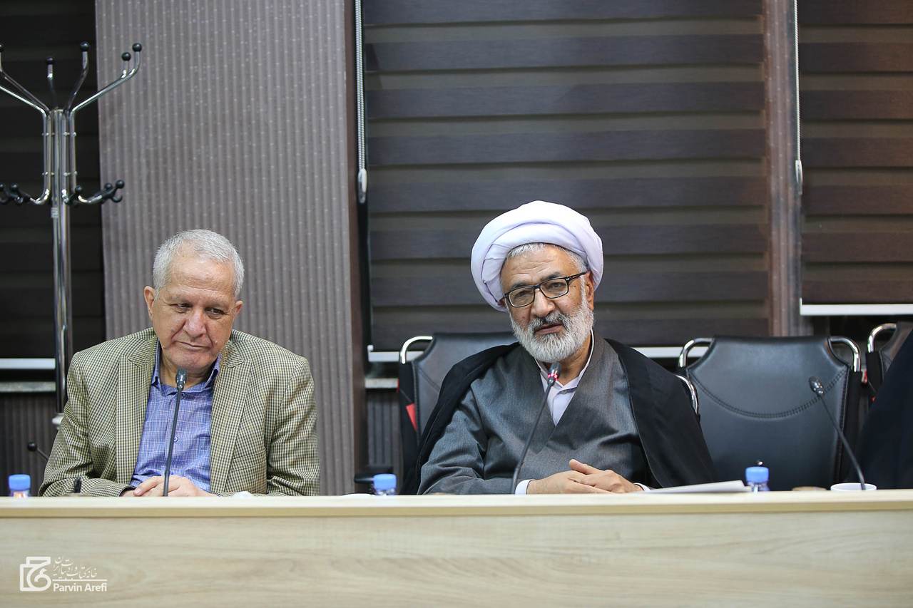 جشنواره بینالمللی شعر فجر رویدادی ملی است نه جشنوارهای برای حکومت