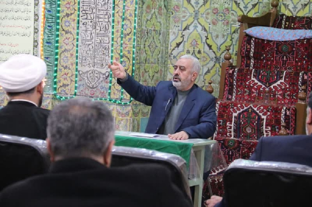 تبیین درستی هویتها باعث همگرایی و انسجام میشود