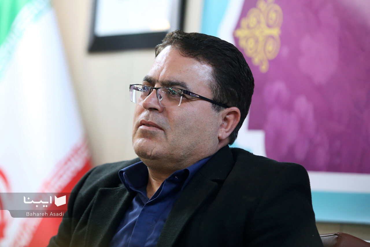 نمایشگاه کتاب تهران ۱۴۰۴ در مصلی برگزار میشود نمایشگاه کتاب تهران ۱۴۰۴ در مصلی برگزار میشود