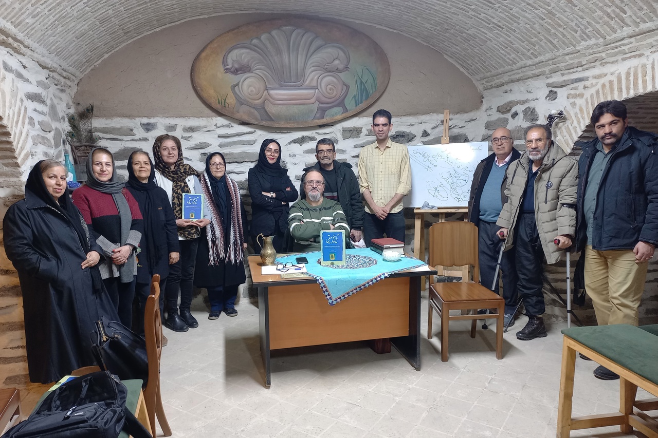 شرح «رسیدن خبر گرفتن علی قریب به محمد، در مندیش » دراراک روایت شد