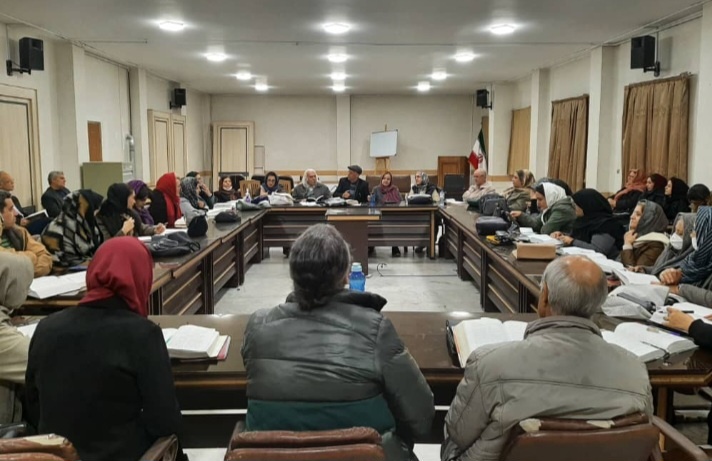 ارزش «فارسی گویی از زبان مولانا» در اراک روایت شد/ از زیبایی و هویت خود لذت ببرید