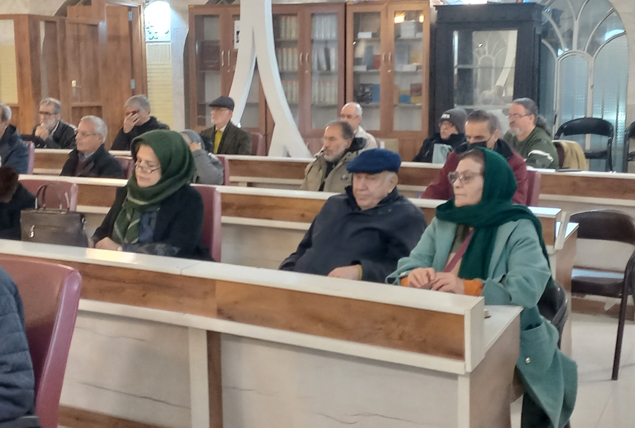 «رازهای پنهان عشق و معرفت در شعر حافظ» در اراک فاش شد