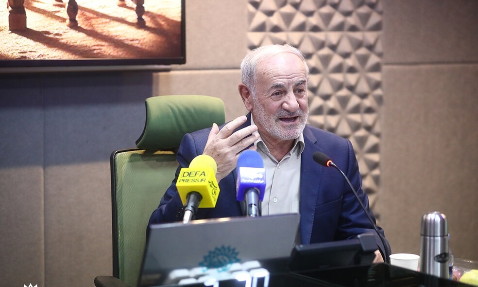 قرآنی که صدام به آزادگان ایرانی داد/ بحران کت و شلوار در سال ۶۹