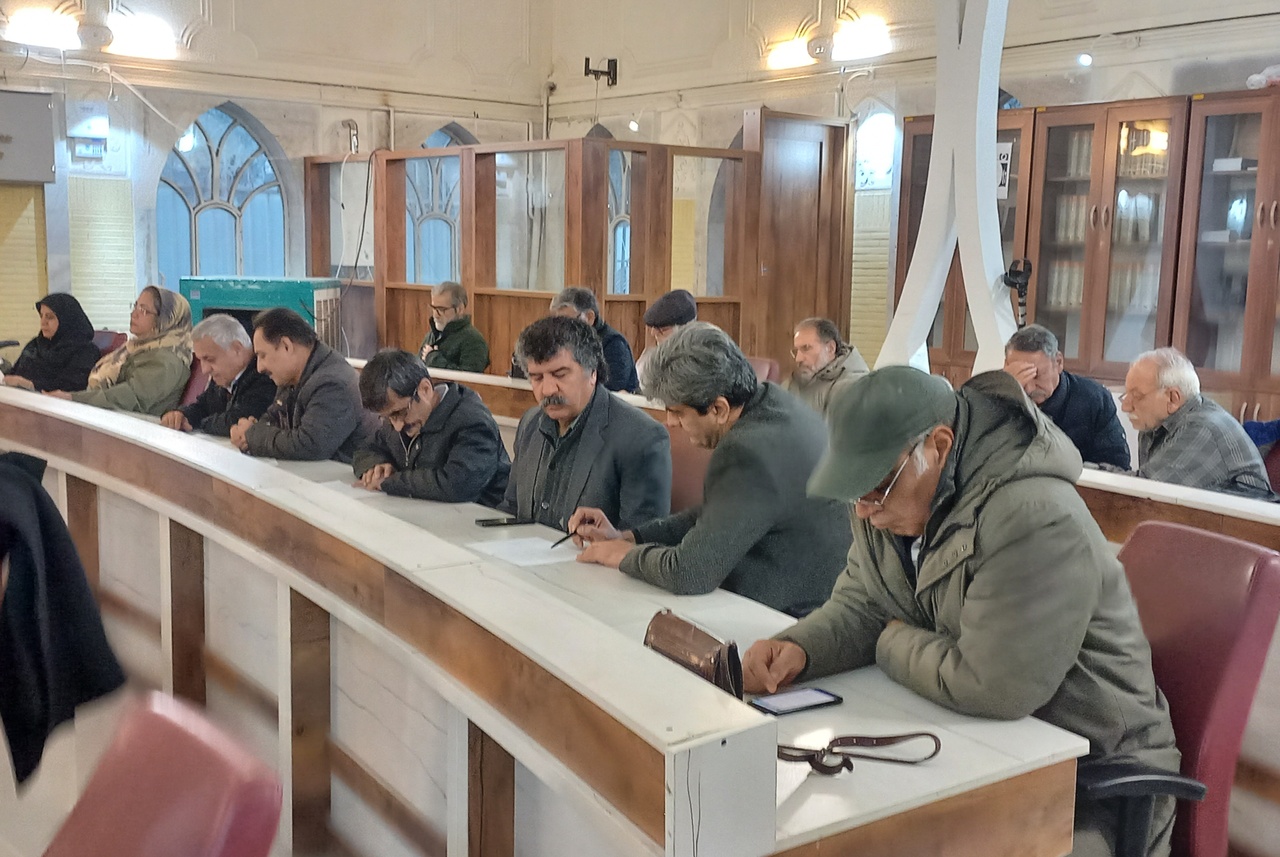 چگونگیِ «حکایت پند دیوانه ای با خواجه نا سپاس» در اراک نقل شد