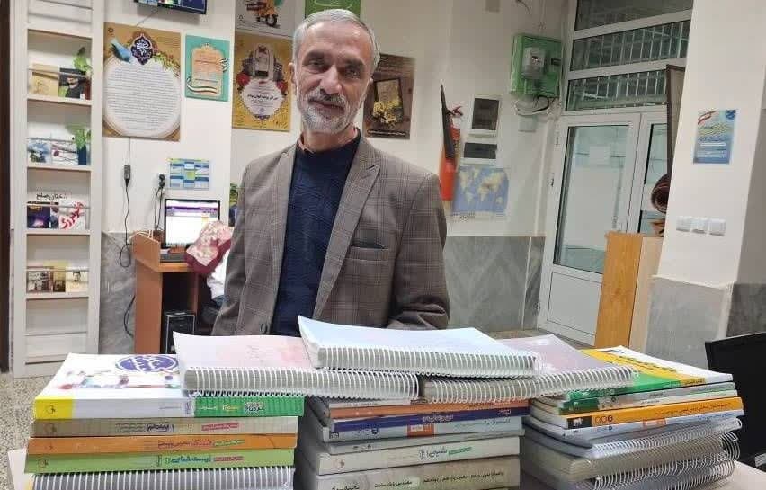 برنامههای فرهنگی کتابخانه سیار طرقبه و شاندیز/ اهدای کتاب در گناباد