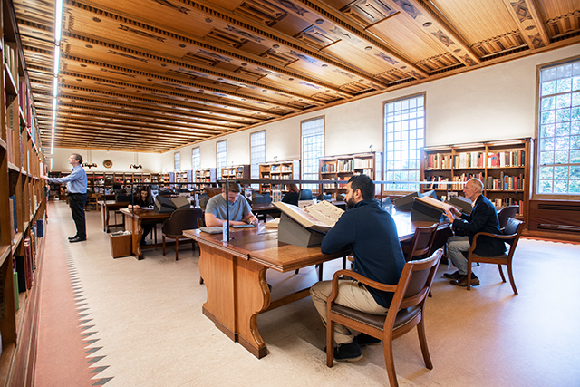 معماری الهامبخش کتابخانهها؛ فضایی برای کشف و یادگیری