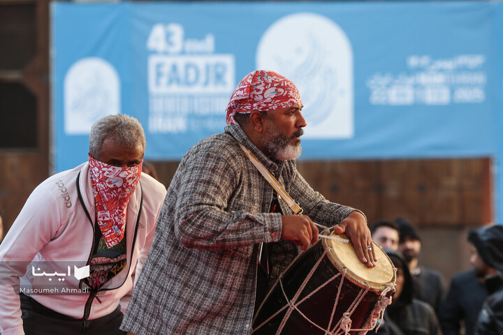 روز هشتم اجراهای خیابانی جشنواره تئاتر فجر