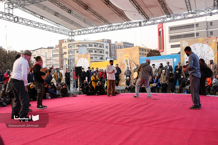 روز هشتم اجراهای خیابانی جشنواره تئاتر فجر