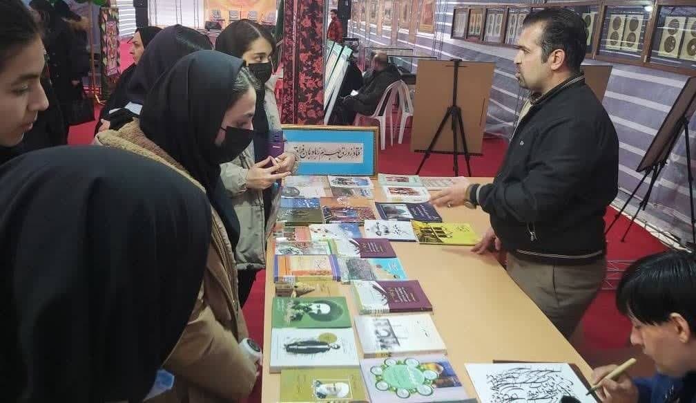 تور کتابخانه‌گردی در خواف/ دوره آموزشی نقالی در سبزوار