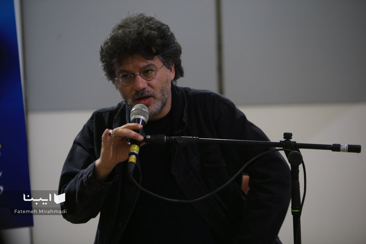 شرفی خبوشان: وظیفۀ ادبیات تأثیرگذاری است، نه بازگویی تاریخ