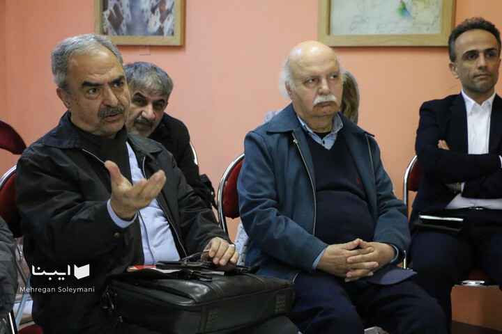 دوازدهمین جلسه نقد و پژوهش انجمن نویسندگان کودک و نوجوان