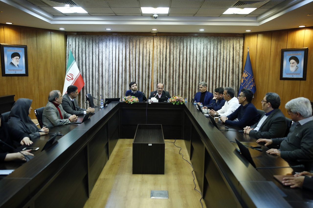 بازخوانی تازه از تسخیر سفارت آمریکا رویکردی نوین در تاریخنگاری انقلاب اسلامی