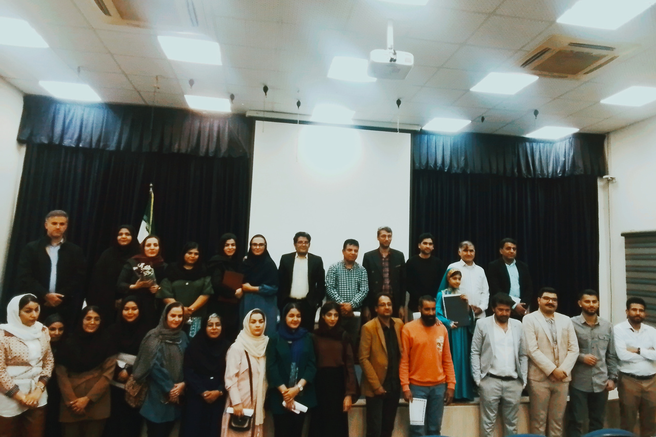 شب شعر «پیام‌نور» در بندرعباس برگزار شد