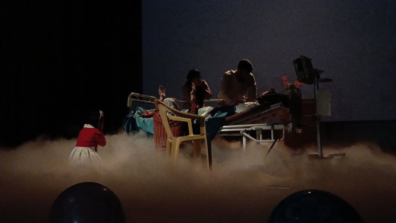 آئین اختتامیه مسابقه بزرگ کتابخوانی «من و پدربزرگ مجروحم» برگزار شد