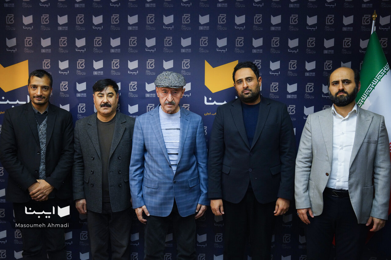 هر چه ایران قدرتمندتر باشد زبان فارسی پایدارتر میشود+ مصاحبه تصویری