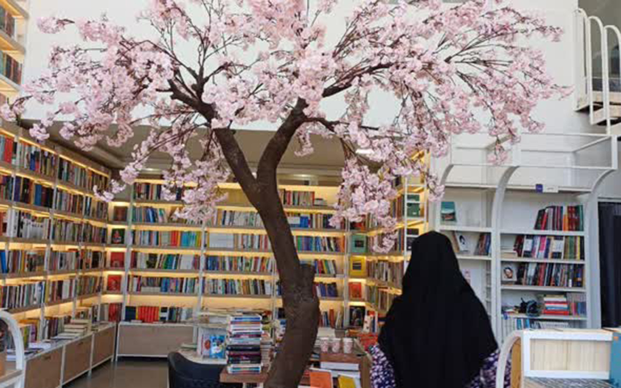 شهر کتاب اردبیل؛ جایی برای همه سلیقهها/ اینجا درخت دانایی شکوفا میکند