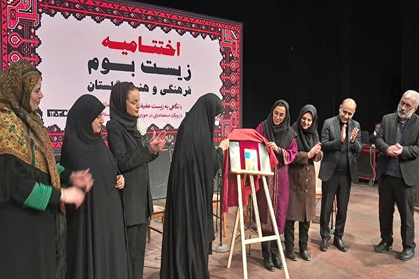 «انسانشناسی فرهنگی پوشاک اقوام»؛ کارکردی نمادین دارد/ تماشای اصالت فرهنگ روستا کنار بخاری هیزمی